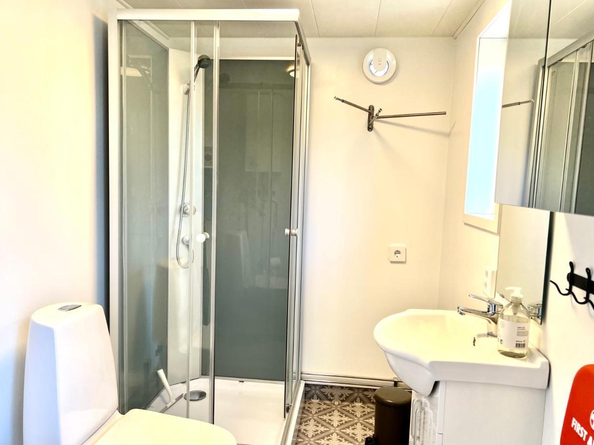 Bittes & Lasses Guest House Kalmar Esterno foto